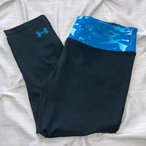 Under Armour black Capri workout leggings